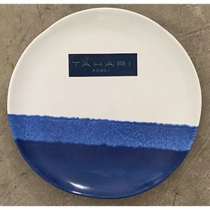 Tahari Melamine Blue White 2 Salad Dessert Plates
